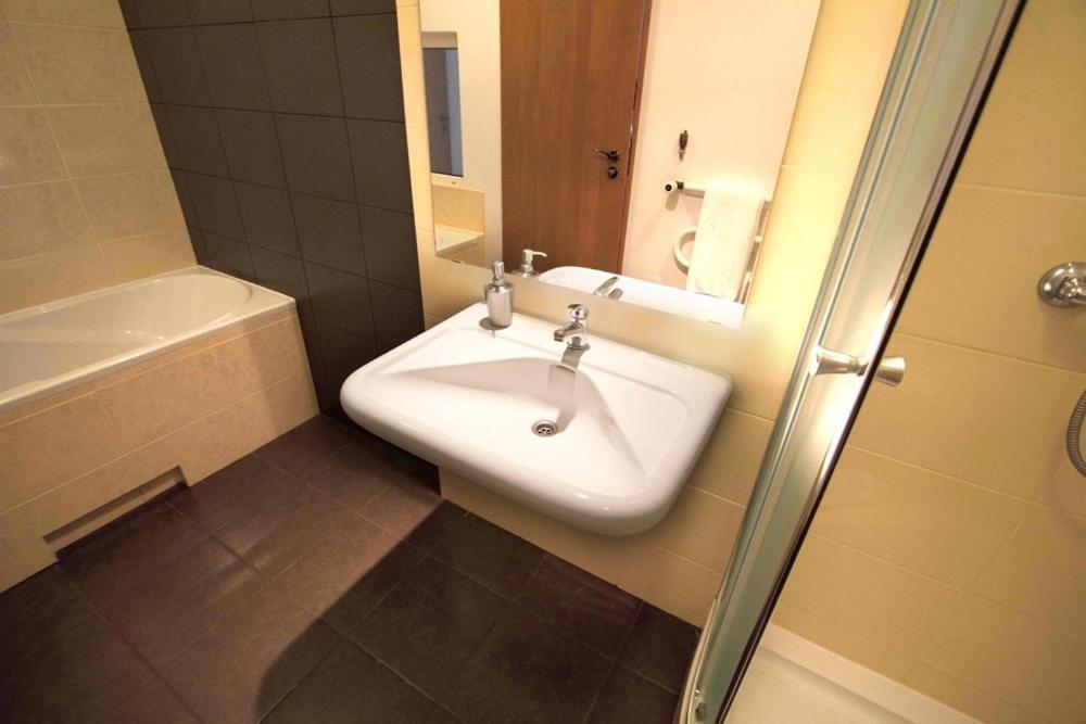 Hotel George Nadarzyn Zimmer foto